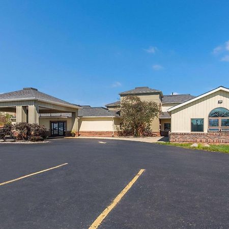 Quality Inn Upper Sandusky Exterior photo