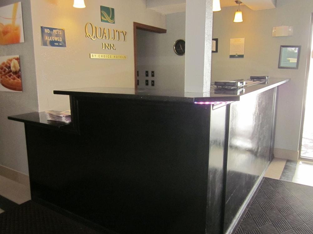 Quality Inn Upper Sandusky Exterior photo