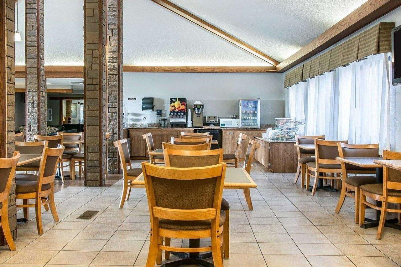 Quality Inn Upper Sandusky Exterior photo